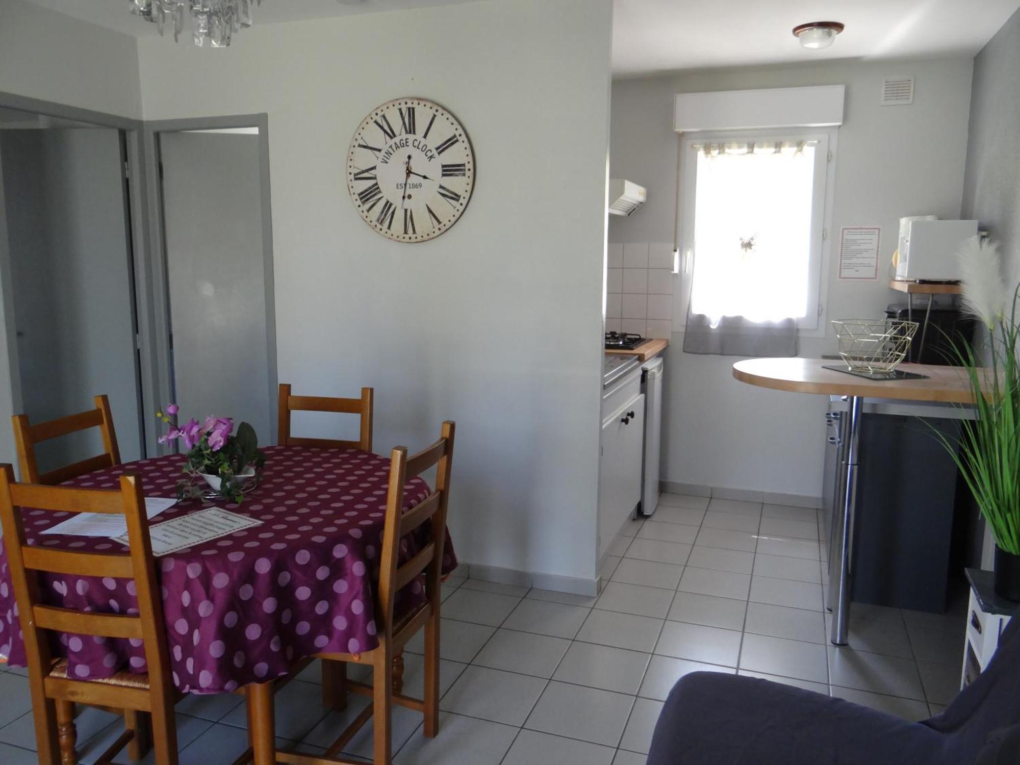 Maison De Plein Pied Au Coeur De La Nature Chaudes-Aigues Εξωτερικό φωτογραφία